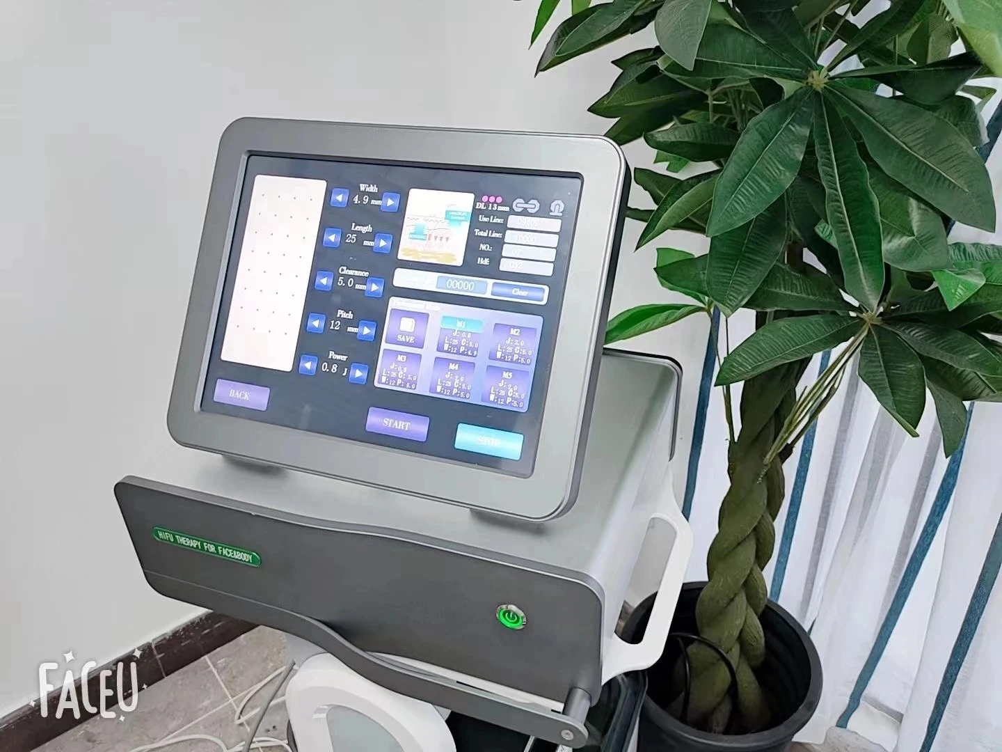 

Новинка 2021, портативный Укрепляющий и формирующий кожу антивозрастной косметический инструмент