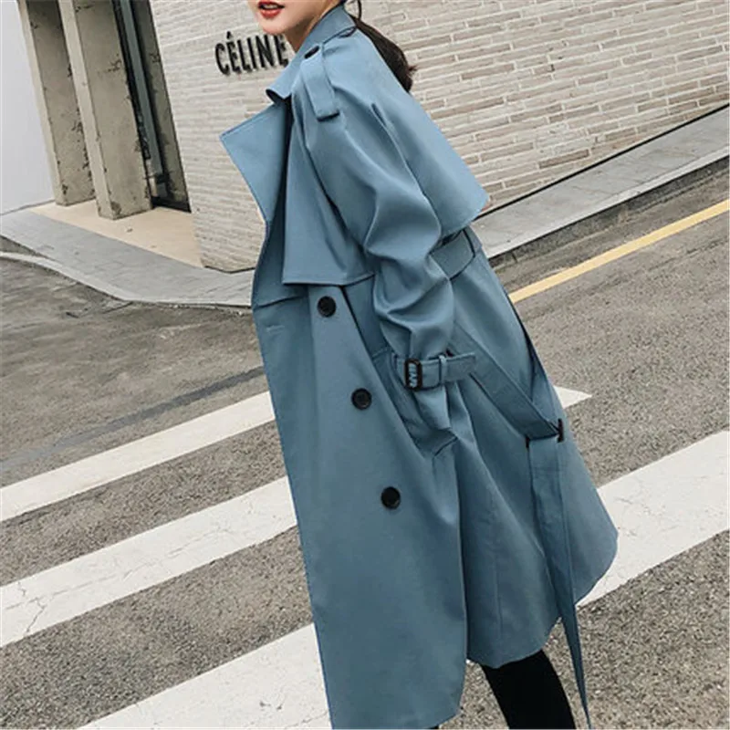 

Coats & Jackets