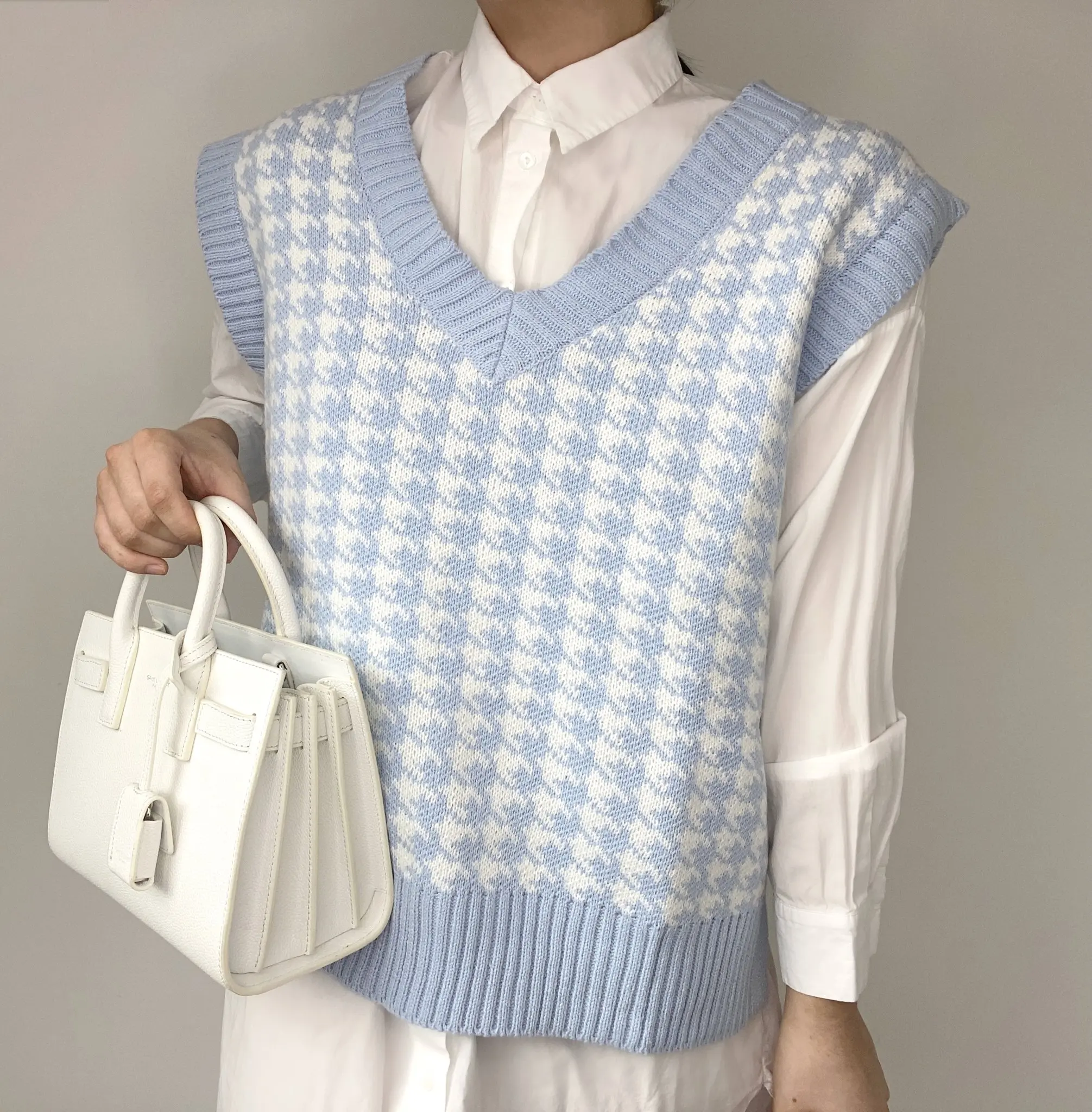 

Women Sweater Vest 2020 Fashion Houndstooth Loose Knitted Vest Sweater V Neck Sleeveless Side Vents Female Waistcoat Chic Tops