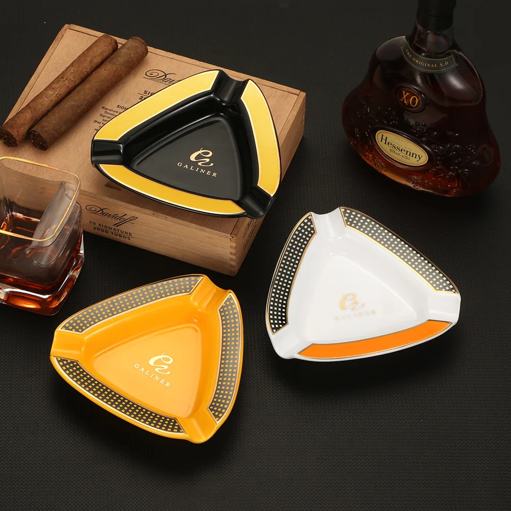 

Ashtray ceramic CIGAR ASHTRAY triangle bone china gift box