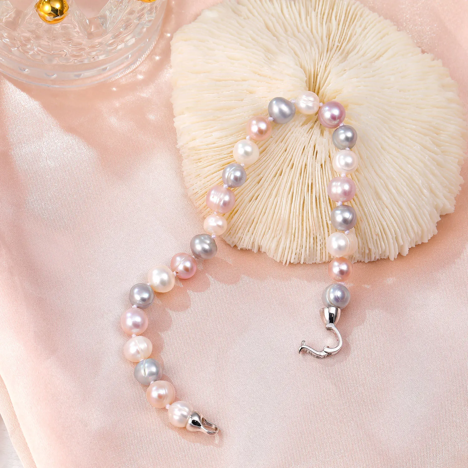 

JUWANG 2021 Trend Delicate Natural Pearl Bracelet For Women Charm Feminine Elegant Bracelet Exquisite Fashion Lady Jewelry Gift