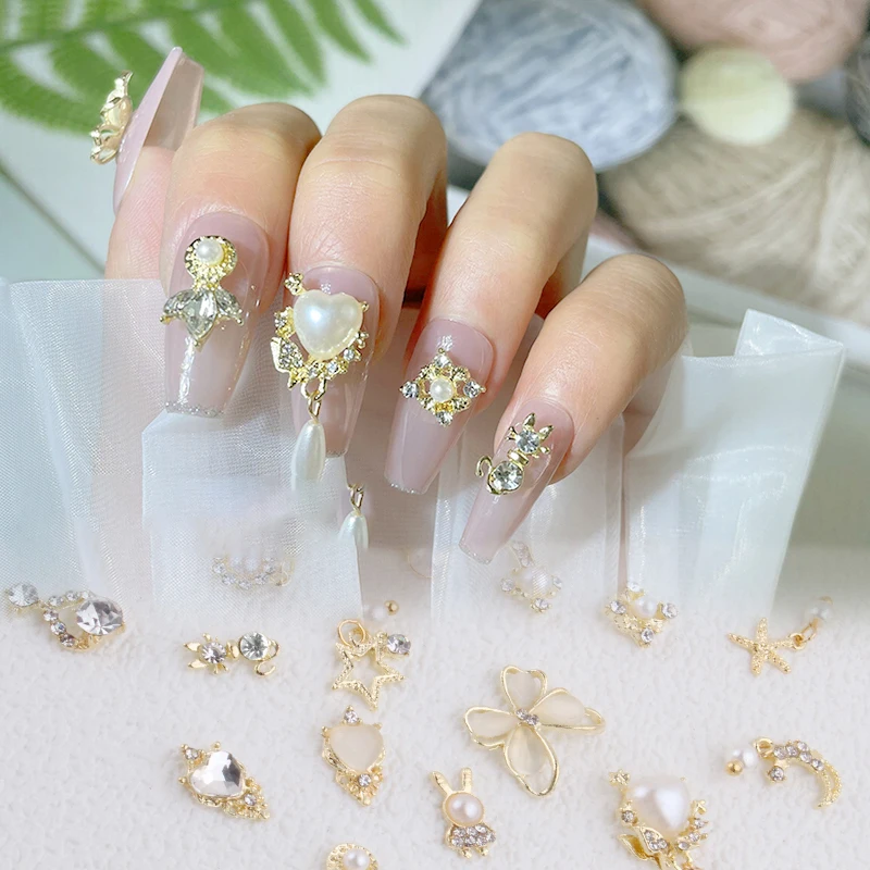

10Pcs Zircon&Pearl Nail Charm Gold/Sliver Color Nail Rhinestone/Nail Art Studs Heart/Moon Dang-ling Nail Jewelry Decorations JE