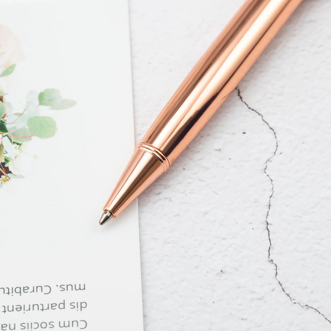 Многофункциональная металлическая шариковая ручка цвета розового золота ручки