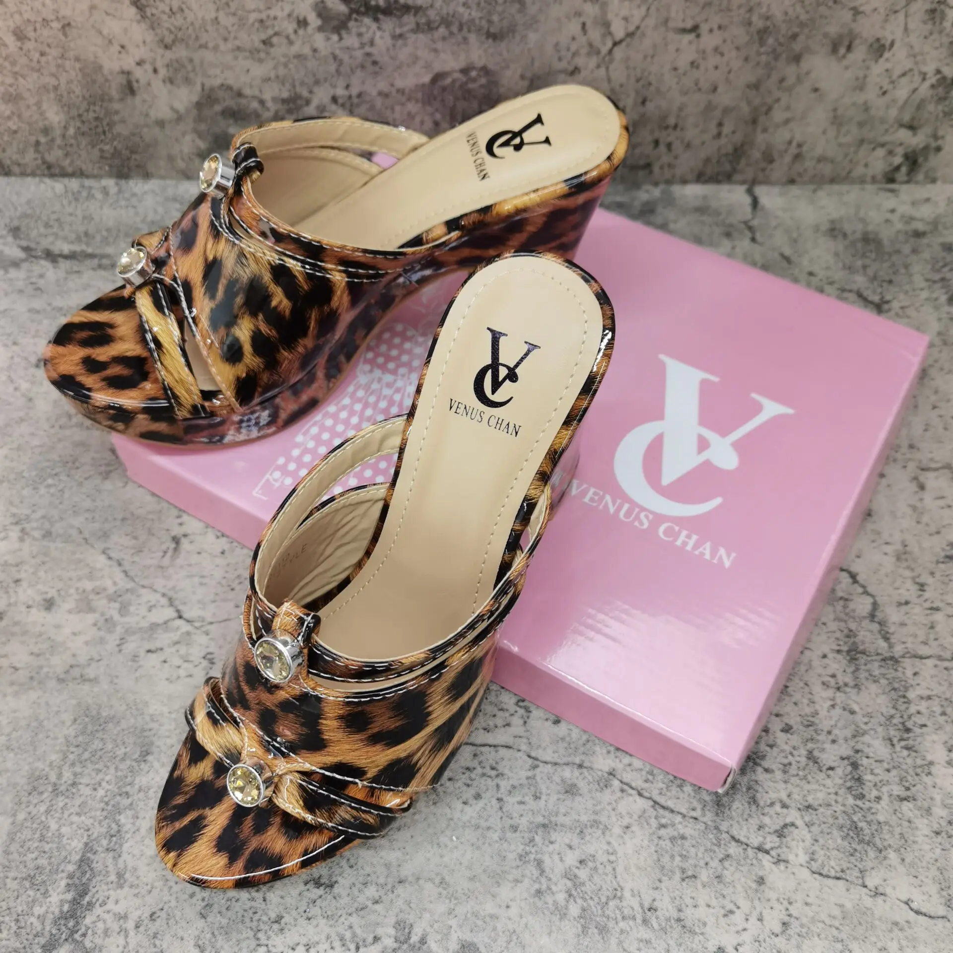 Новое поступление летние туфли на высоком каблуке в итальянском стиле женские