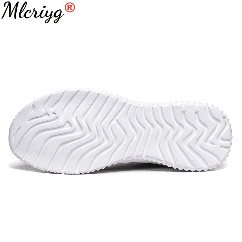 

Men's Casual Mesh Sneakers for Men Outdoor Breathable Light Lace-up Flats Footwear New Arrivals Quality Plus Size 48 Male Shoes