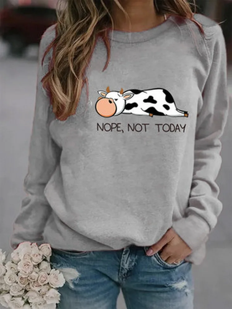 

New 2021 ladies fashion leisure summer Christmas elements and cow pattern round neck long sleeve multi-color T-shirt female