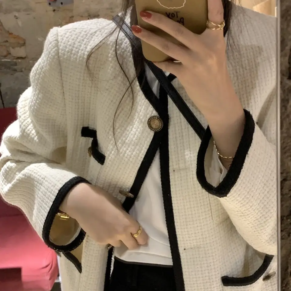 

Korean leisure jacket women's new loose and versatile leisure long sleeve top in autumn 2020