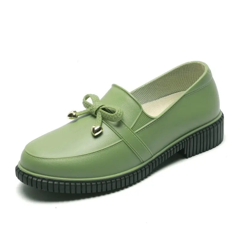 Женские резиновые ботинки без шнурков стильные короткие галоши Нескользящие