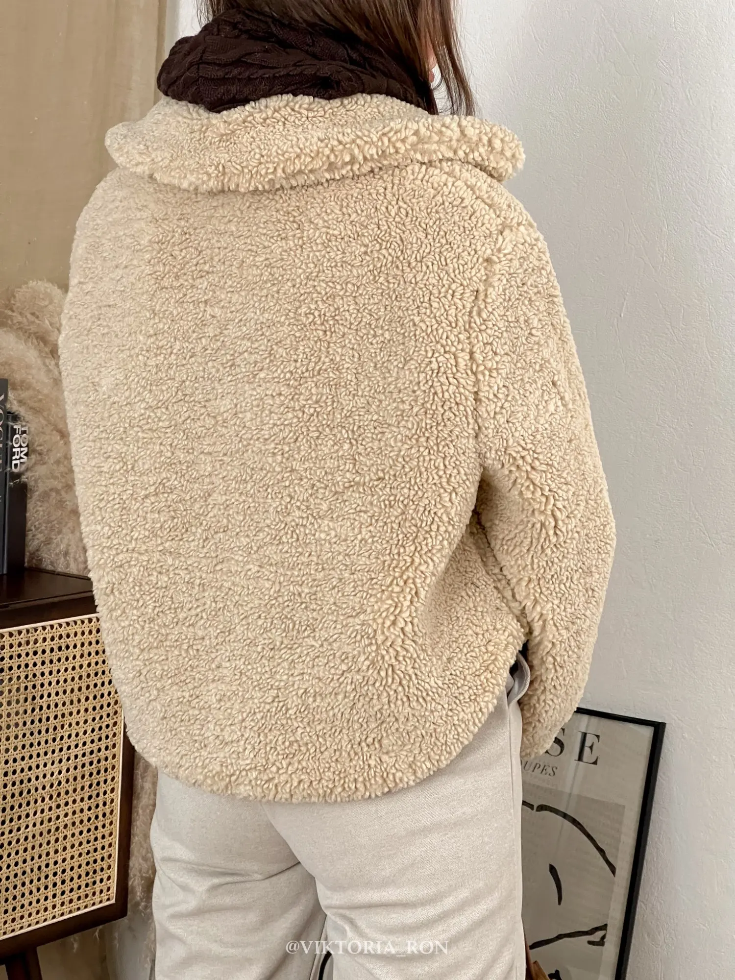 Женская утепленная куртка из овечьей шерсти повседневная Короткая свободная