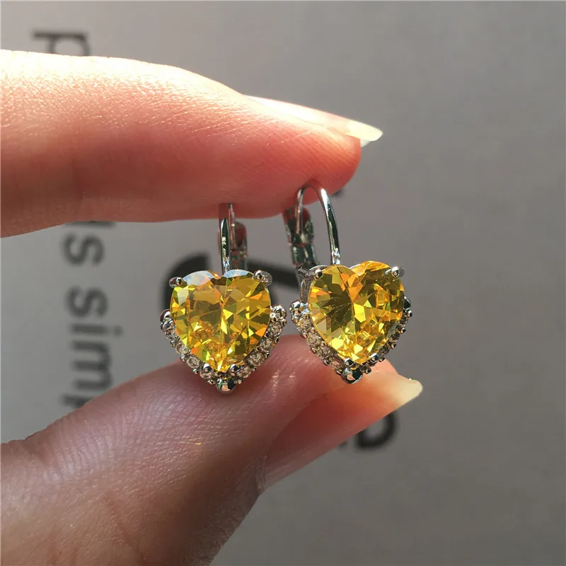 

Luxury Female Small Heart Earrings Silver Color Clip Earrings For Women Crystal White Green Yellow Stone Earrings