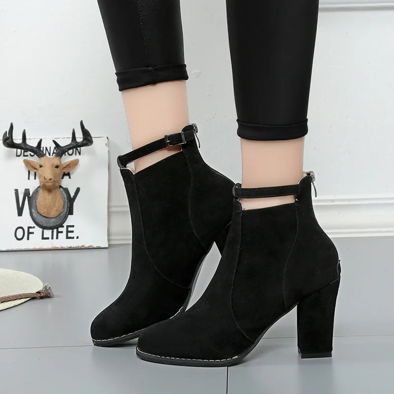 Европейские Брендовые женские ботинки Осень Зима Новые мартинсы на высоком