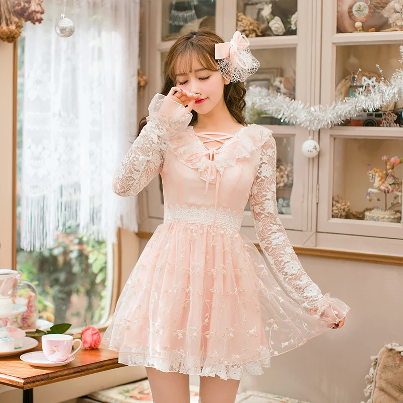 Женская одежда яркого дождя тонкое кружевное платье с рукавом-бабочкой