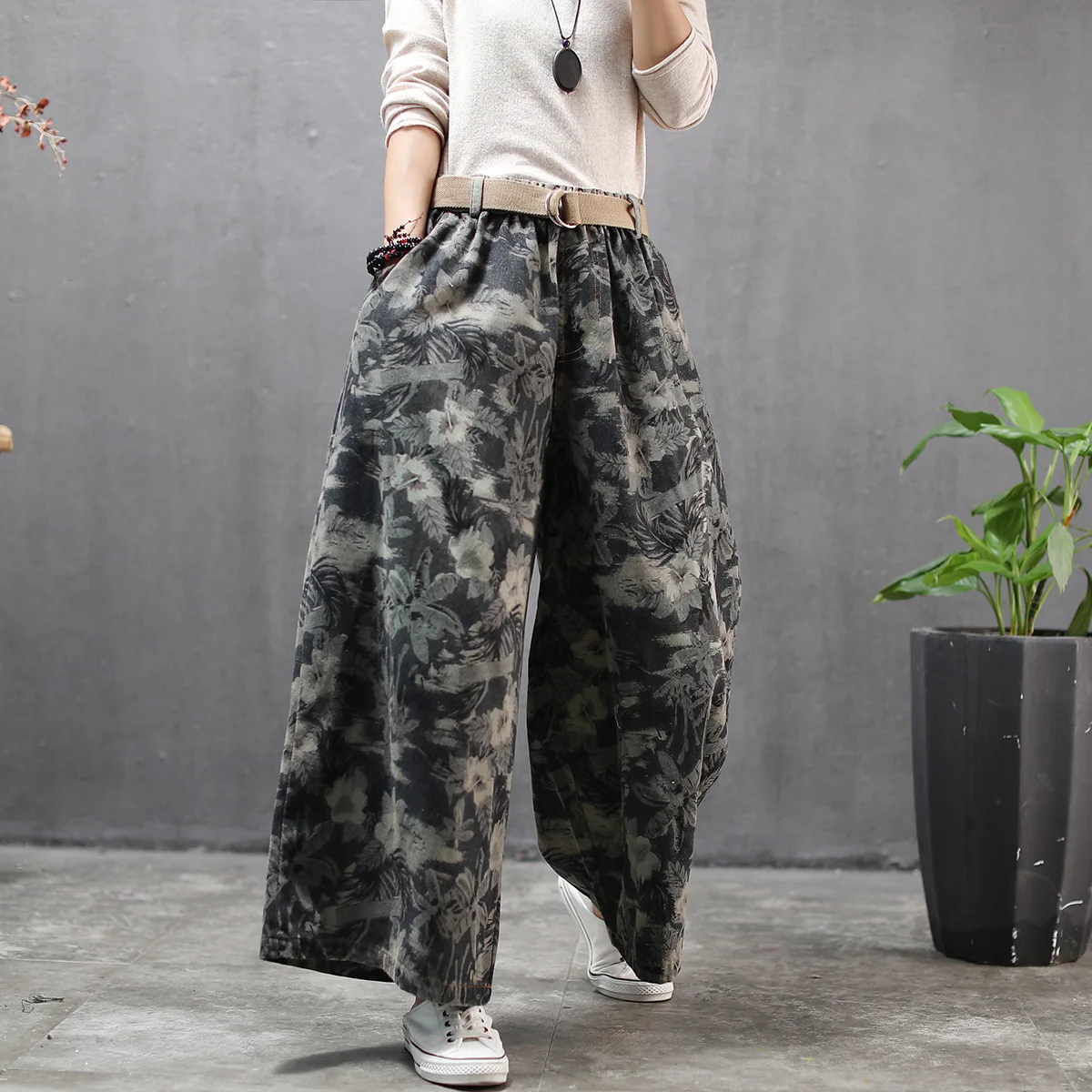 Женские винтажные джинсы эластичные широкие брюки с высокой талией и цветочным