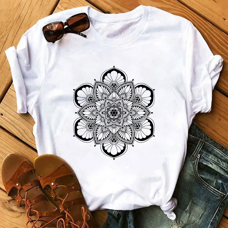 

Beautiful mandala print short sleeve tshirt Women loose elastic stretched Summer fashion aesthetics Graphic shirt Female Tops