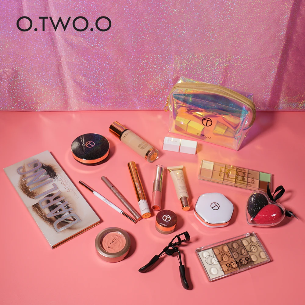 O.TWO.O 17 шт. полный набор макияжа с тональным кремом Румяна хайлайтер матовая губная помада Водонепроницаемая подводка для глаз Косметика для век комплект