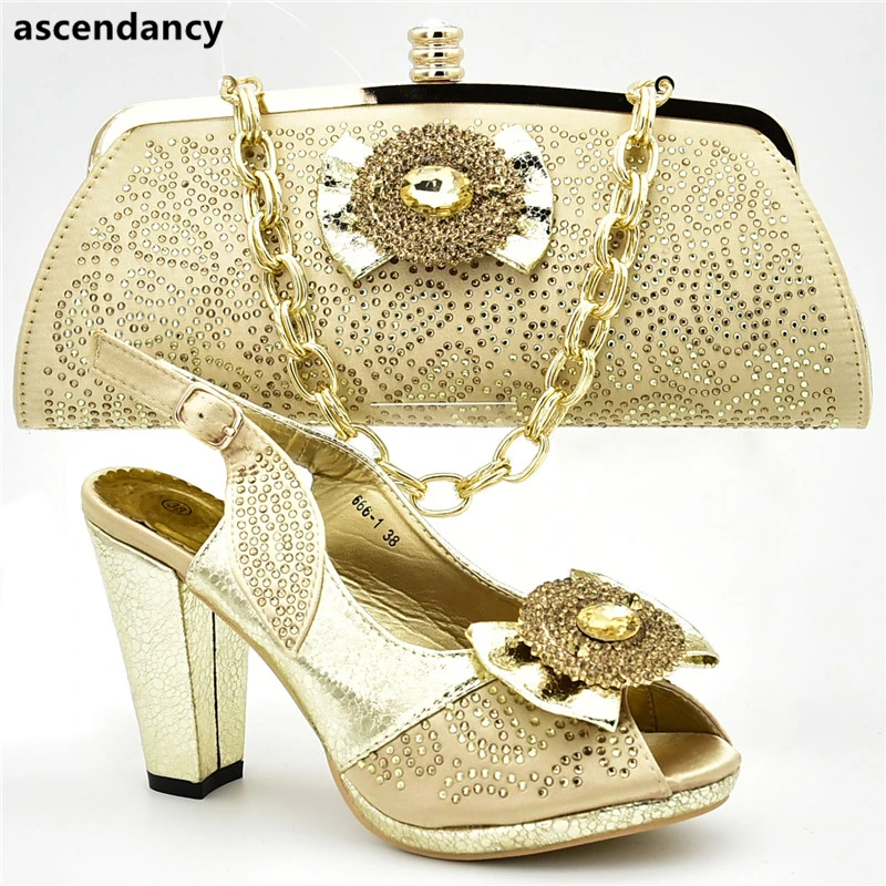 Итальянские туфли с подходящими сумками комплект из высококачественной обуви и