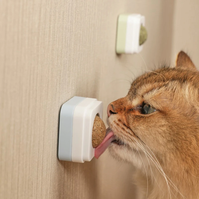 

Catnip Sugar Solid Ball Cat Sugar Long Strong Pill Energy Ball Cat Nutrition Cream Licking Solid Candy Cats Lovely Snacks