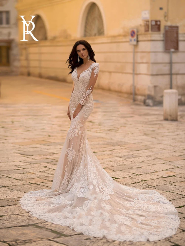 

YILIBER Mermaid wedding dress embroidery applique lace trailing wedding gown v-neck long sleeve retro bridal dresses plus size