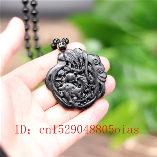 Натуральный черный зеленый китайский нефритовый олень в виде подвески из обсидиана.