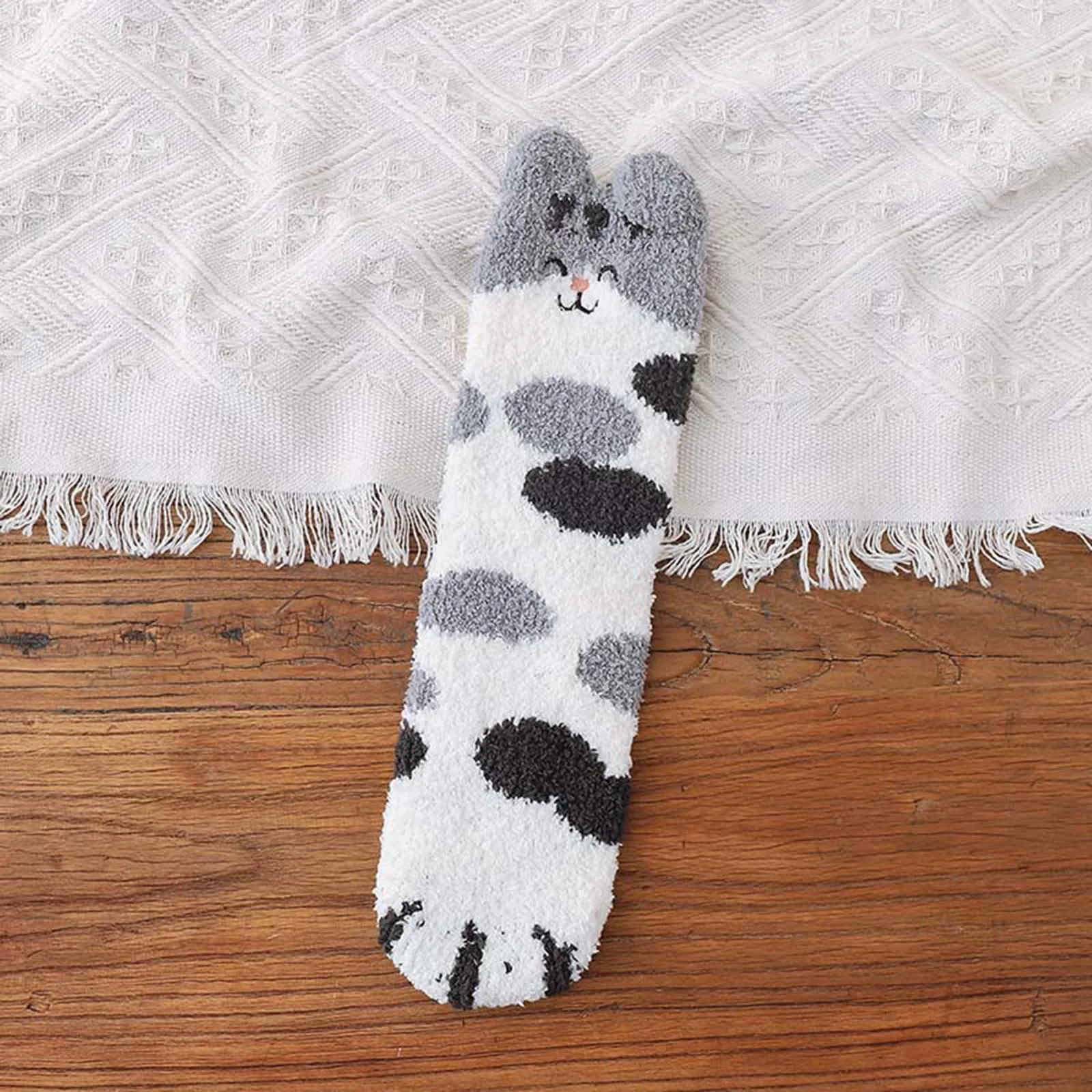 

5Pairs Autumn Women Cute Cat Claws Plush Coral Fleece Socks Anti-slip Thicken Warm Sleeping Floor Sleep Socks Female Tube #13
