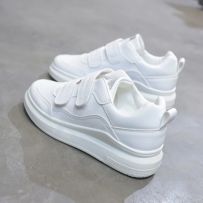 

Woman Leather Shoes 2019 Spring New Fashion Women Shoes Casual High Platform PU Leather Heart Women Casual White Shoes Sneakers