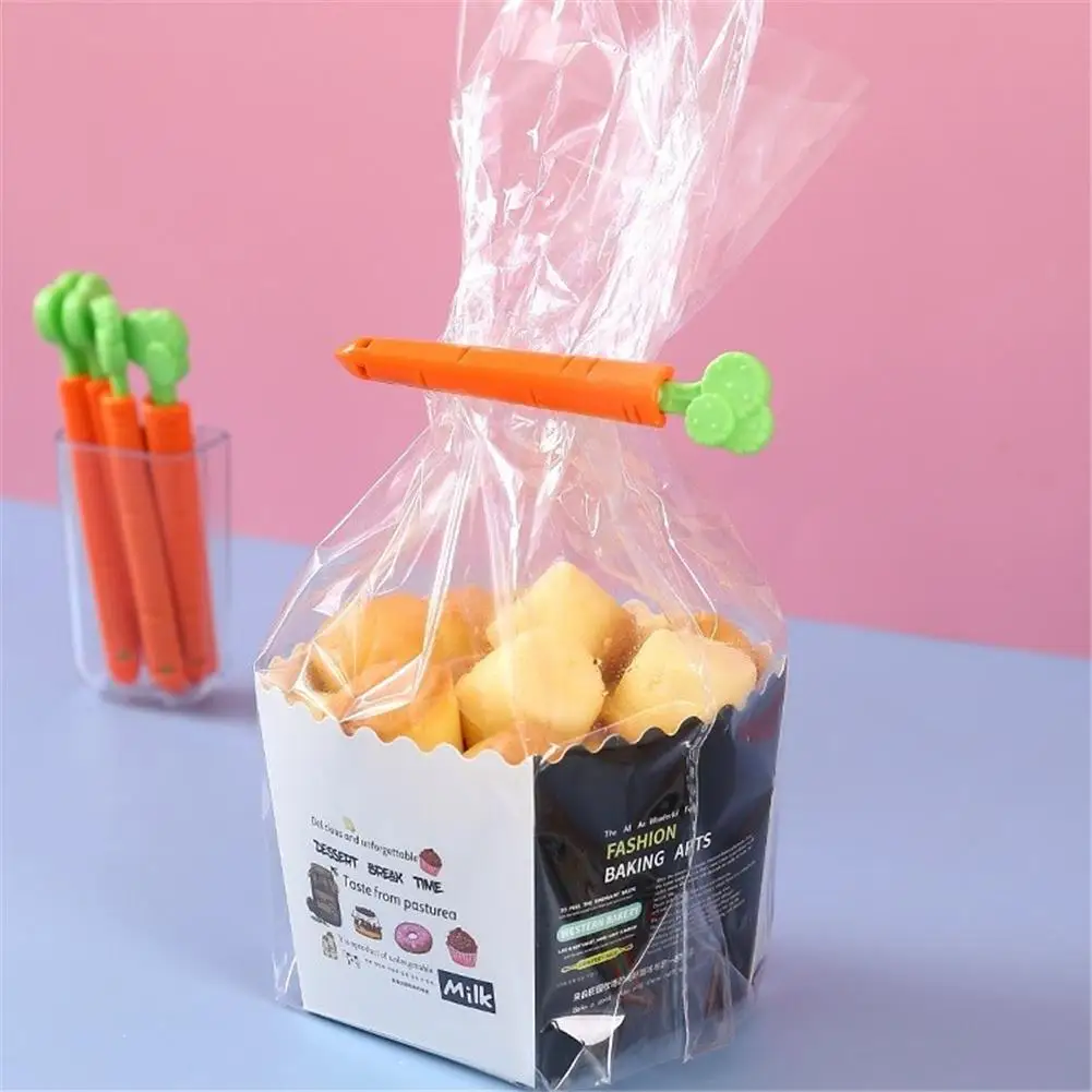

5pcs/set Carrot Cartoon Orange Shape Food Moisture-proof Bag Sealing Clip Food Preservation Clip-on Sealing Machine