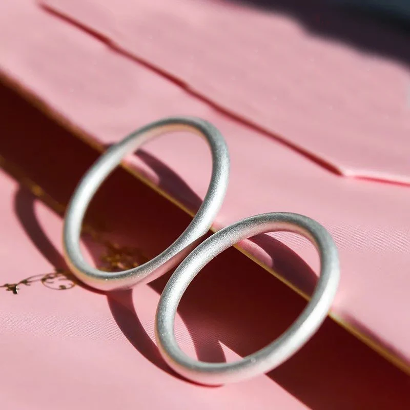 

Новинка кольцо в стиле ретро для мужчин и женщин для пар простое серебряное кольцо матовое маленькое свежее кольцо ювелирные изделия аксес...