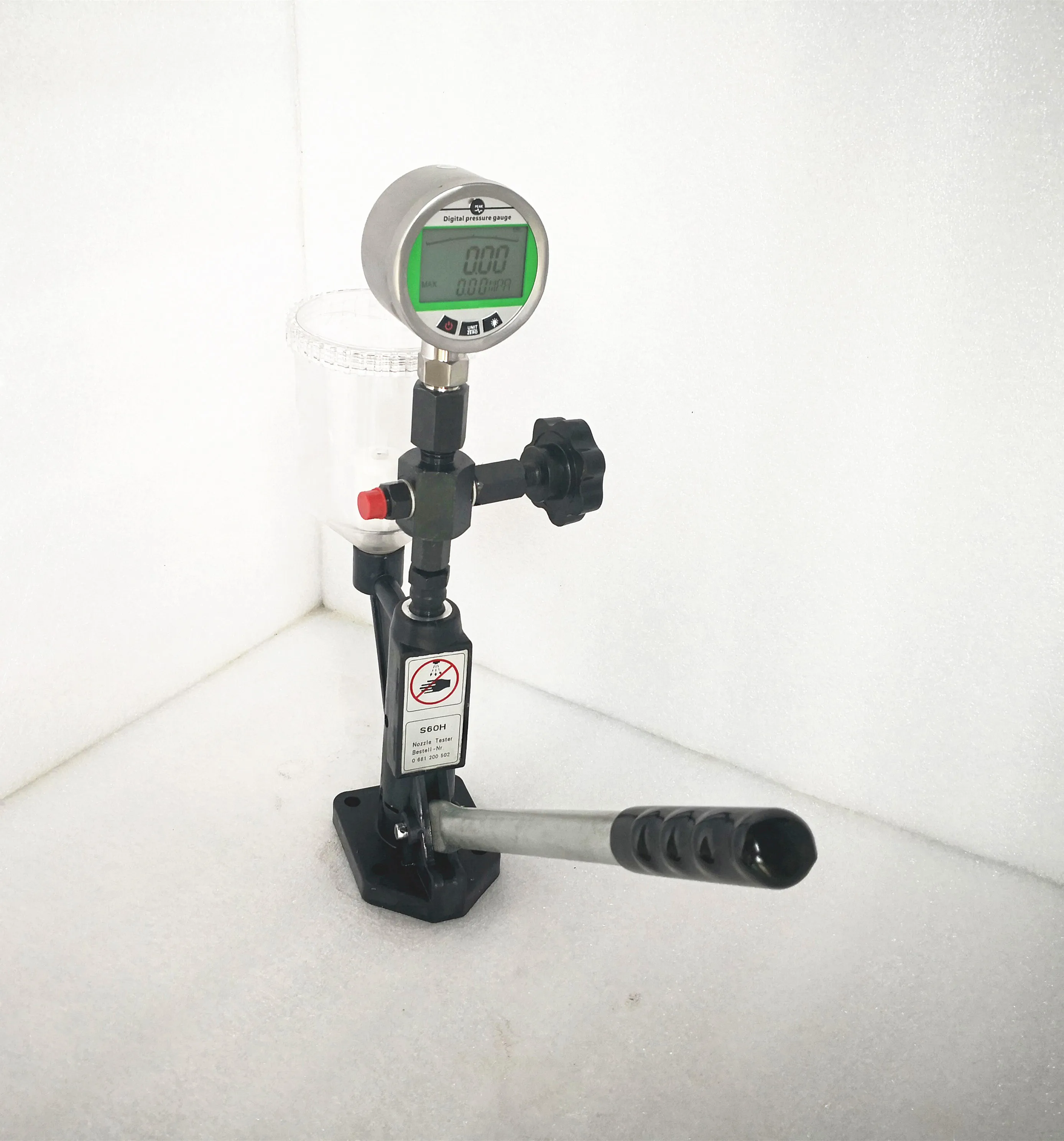 Новинка! Манометр с цифровым дисплеем 0-60 МПа для дизельного топлива прибор