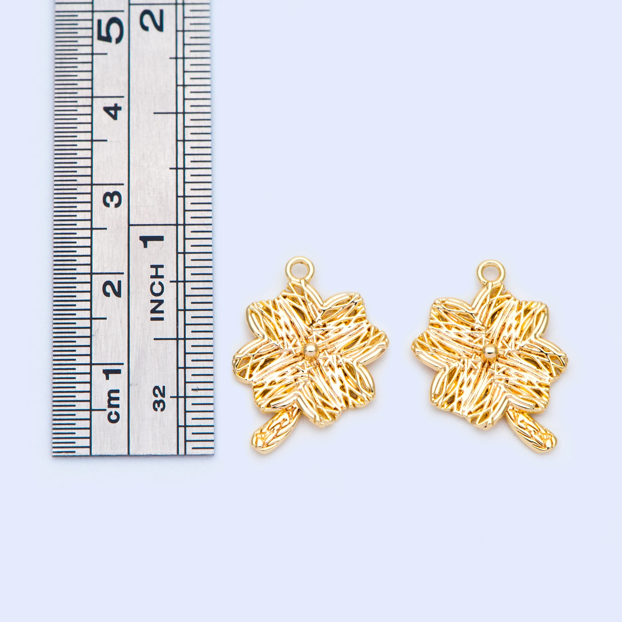 

10pcs=5pairs Gold plated Brass Filigree Four Leaf Clover Charms, Leaf Pendants 21x16mm (GB-1121)
