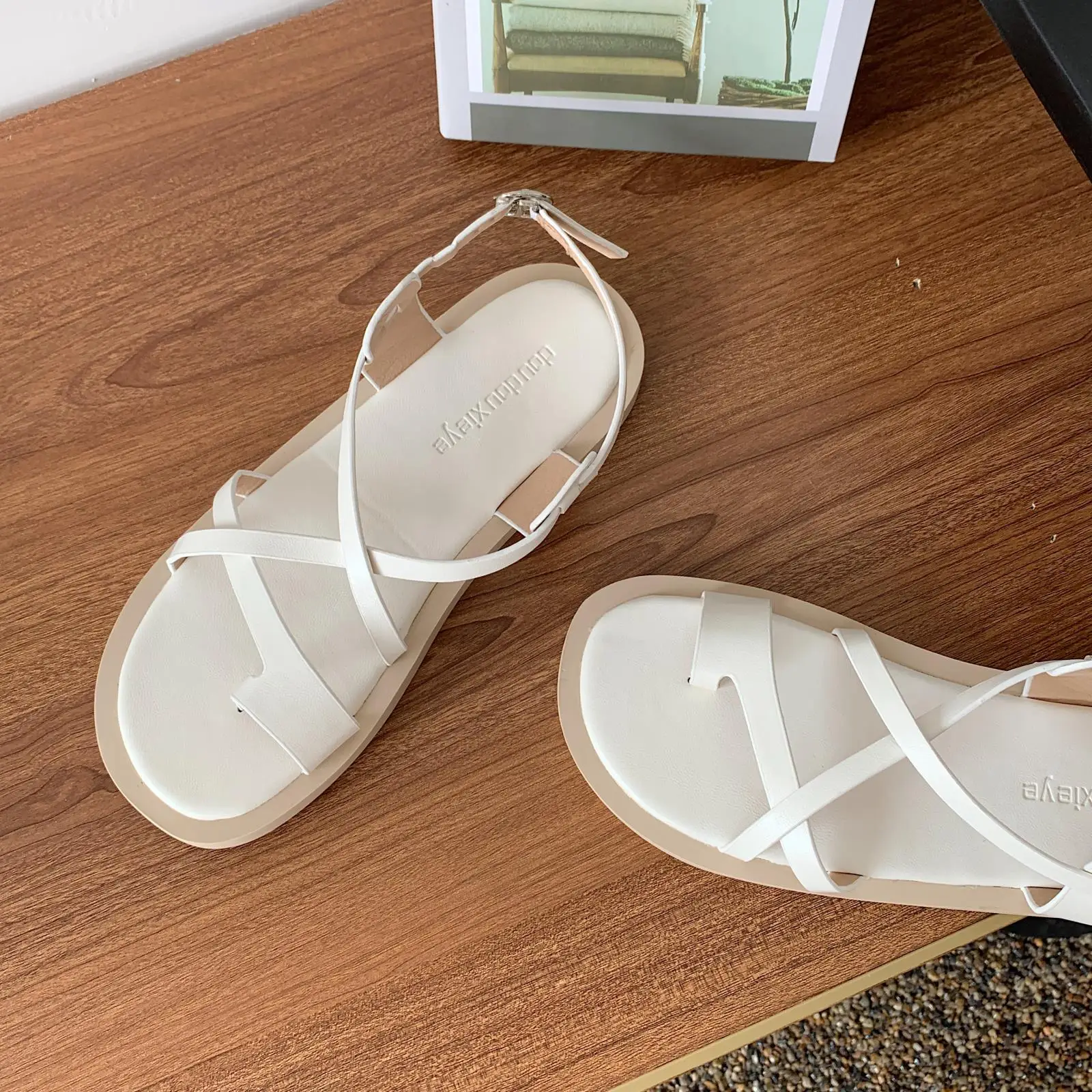 

Clear Heels Low Sandals Woman Leather Suit Female Beige Summer Shoes Low-heeled Black Comfort Flat Girls 2021 New Basic Back St