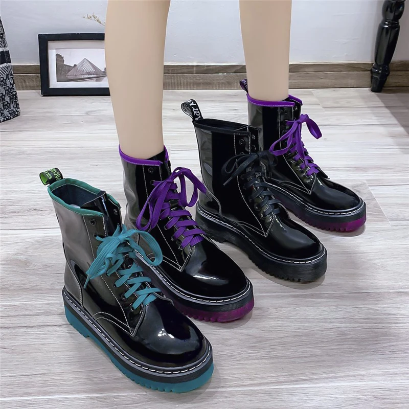 Зимние Повседневные женские Ботинки Martin на платформе со шнуровкой Цвет зеленый