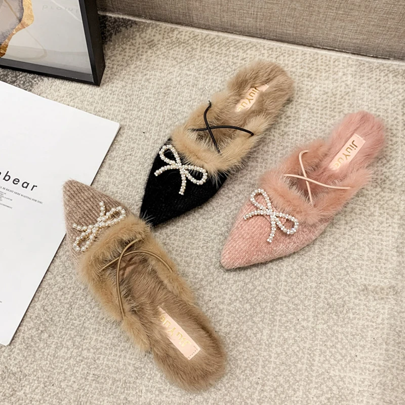

Elegant Ladies Winter Mules Fashion Sweet Bow Slippers Furry Flat Luxury Pearl Slides All-match Travel Mules Female Party Shoes