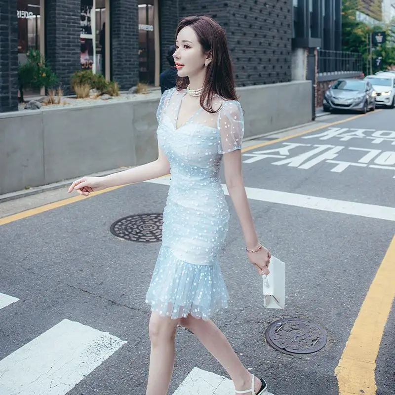 

2021 New Ladies Summer Mesh Wave Point Sexy Gentle Temperament Sweet Fashion Slim Hip Dress
