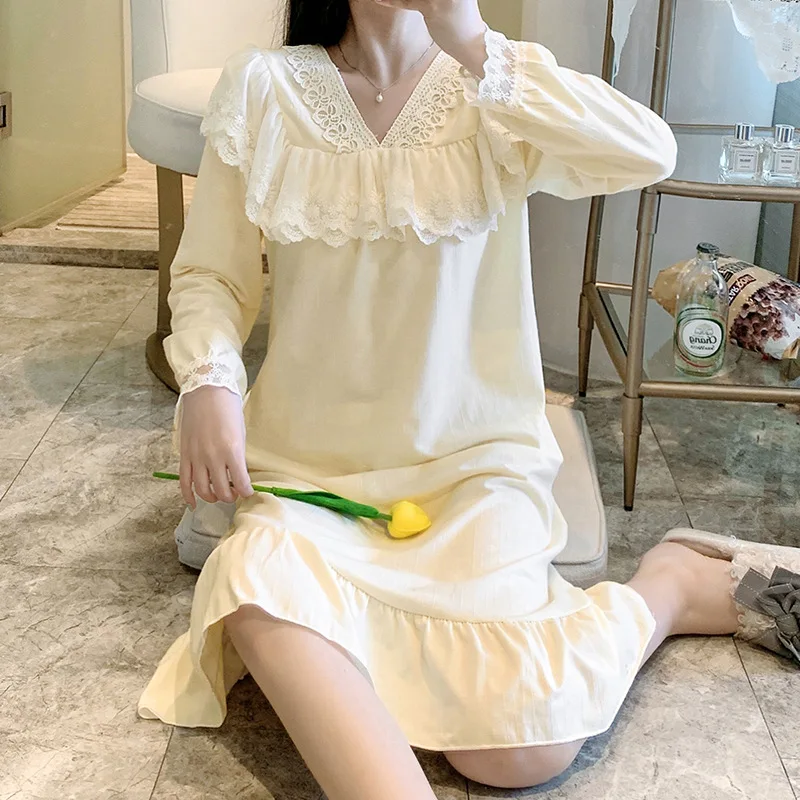 

Autumn/winter female melting style bud silk is lovely warm preservation sleeps skirt fashionable new fund house pajamas Tops