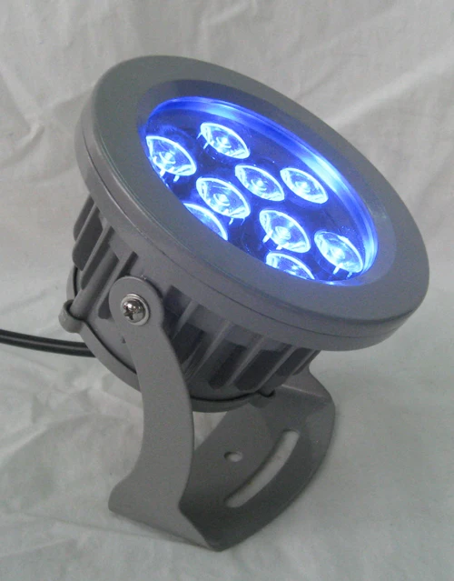 

Free shipping !! CE,IP65,9W LED outdoor spotlight,LED projector light,led spotlight,LED outdoor light,110-250VAC,DS-06-14-9W