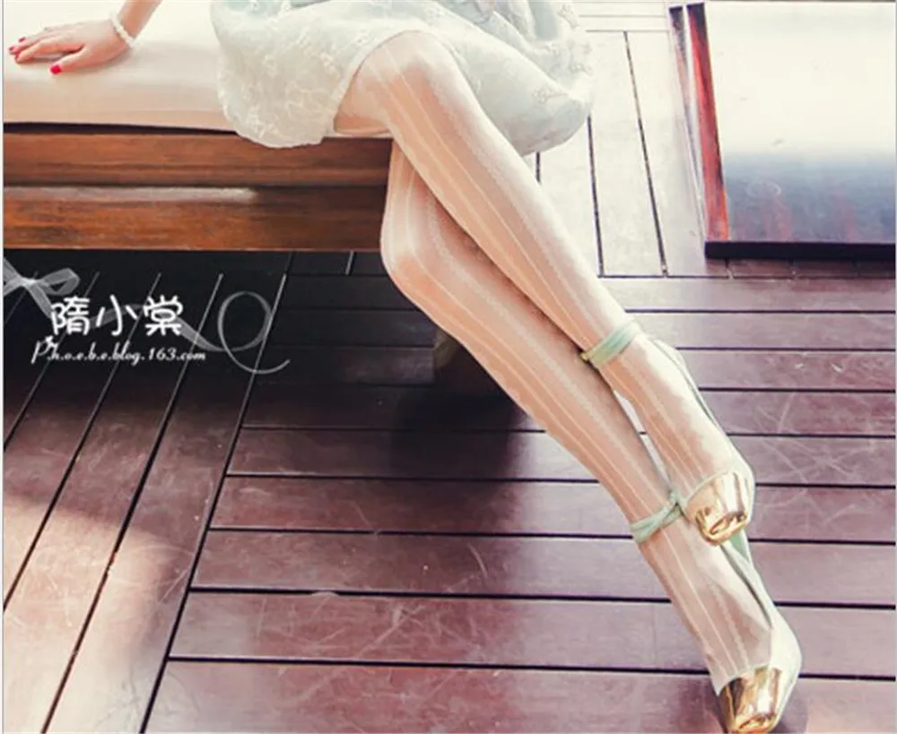 Черно белые милые Ретро полосатые кружевные колготки женские тонкие