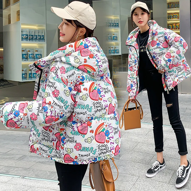 

Женская короткая куртка в европейском стиле с принтом граффити