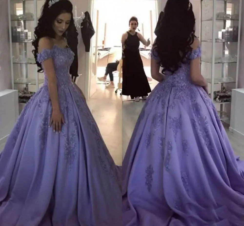 

Charming Lavender Satin Off The Shoulder Lace Appliqued Quinceanera Dresses Ball Gown Ball Gown Court Train Quinceanera Dresses