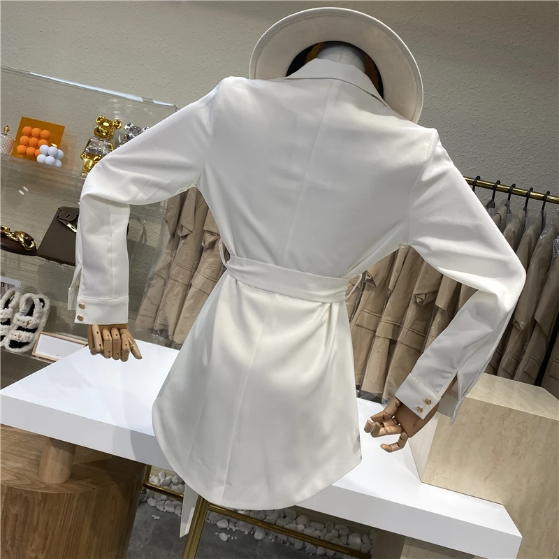

Brand Original Design 2021 New Advanced Metal Button Jacket Lace Up Waist Goddess Temperament Show Thin Medium Long Coat