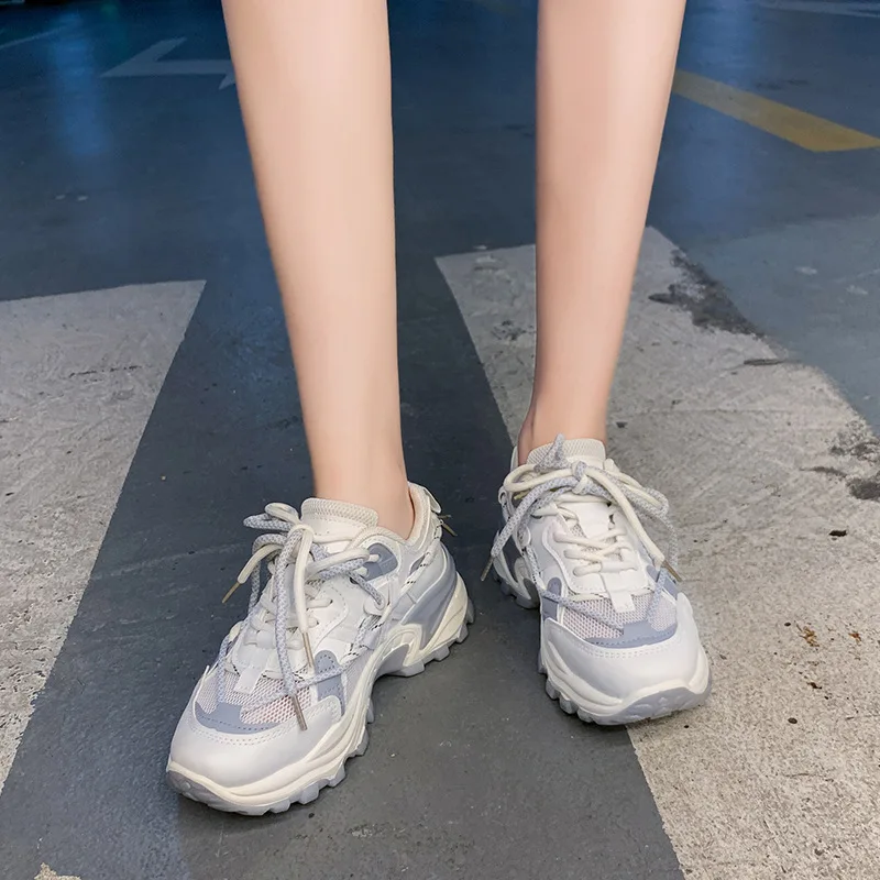 Women's Breathable Sneakers 2021 Summer New Trend Color Matching Mesh Lace-Up Ladies Outdoor Low-Top Platform Casual Shoes
