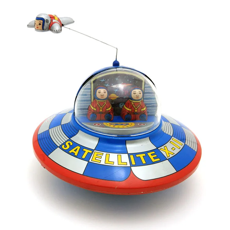 [Funny] Adult Collection Retro Wind up toy Metal Tin UFO space ship astronaut spaceman Clockwork figure model vintage | Игрушки и хобби