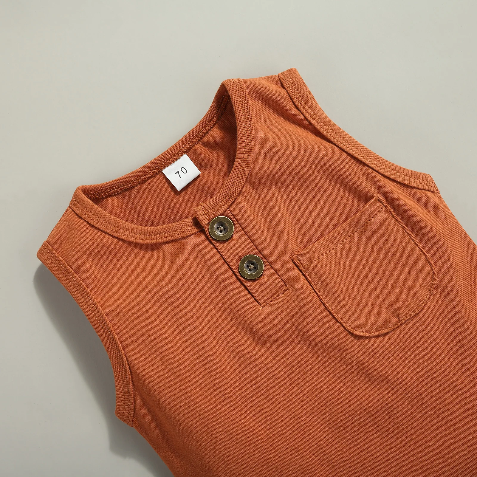 Летняя одежда для новорожденных однотонная майка с круглым вырезом и карманами +