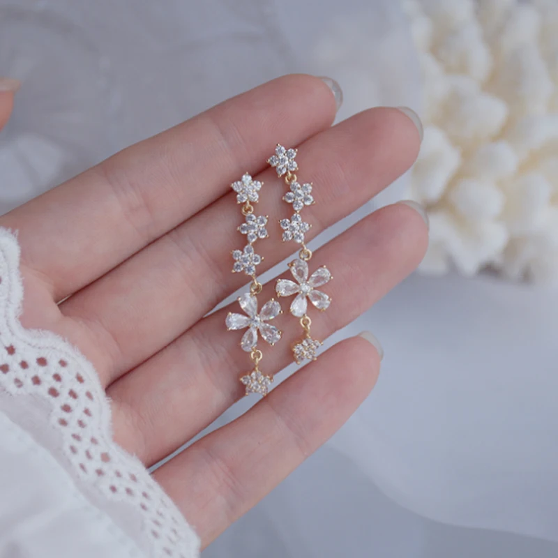 Uilz New Arrival Three Color Leaves Female Carbic Zircon Long Drop Earrings Women Jewelry Wedding Active Dangle Style Gifts | Украшения и