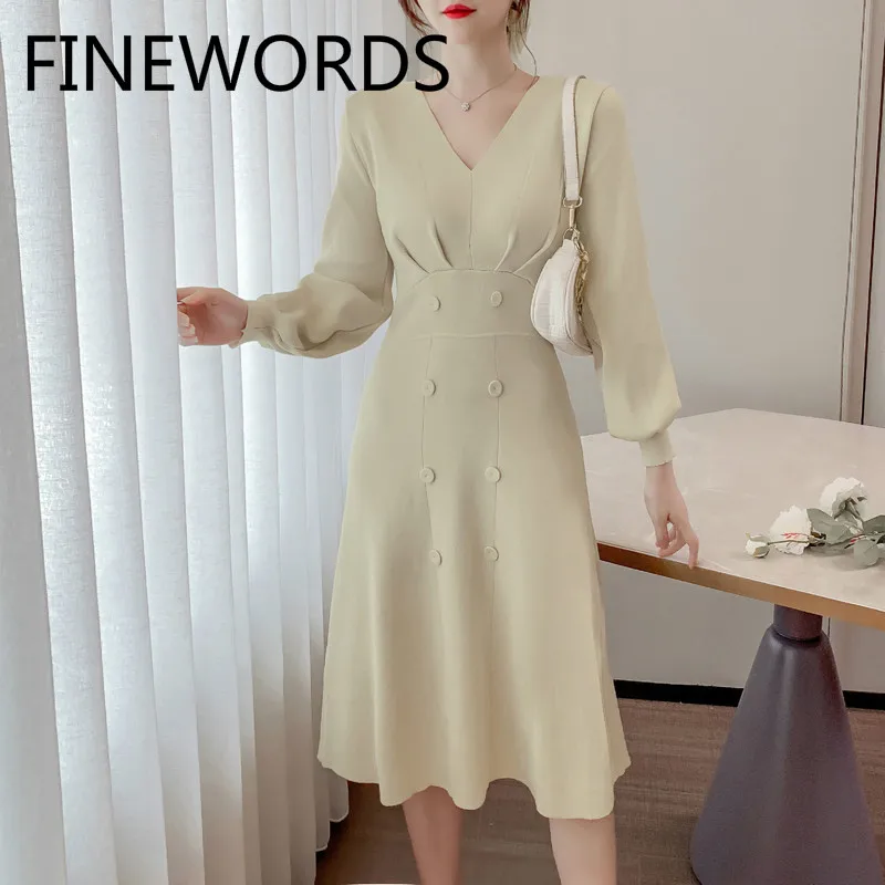 Женское трикотажное платье-свитер с V-образным вырезом и длинным рукавом |