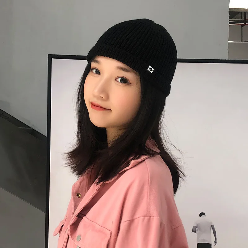 

Solid Unisex Knitted Hats Skullcap Winter Beanies For Women Men Female Soft Elastic Skullies Ski Warmer Short Melon Caps Bonnet