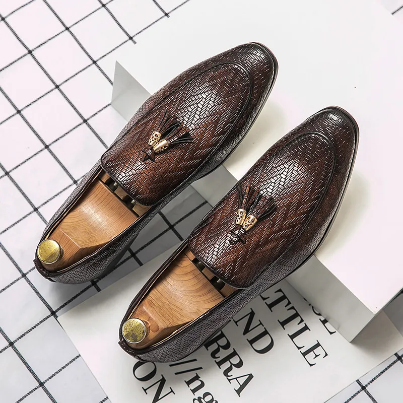 

Men's Casual Leather Shoes Personality Flat High Quality Shoes For Men Fashion Tassel Luxurious Office Business Oxford Designer