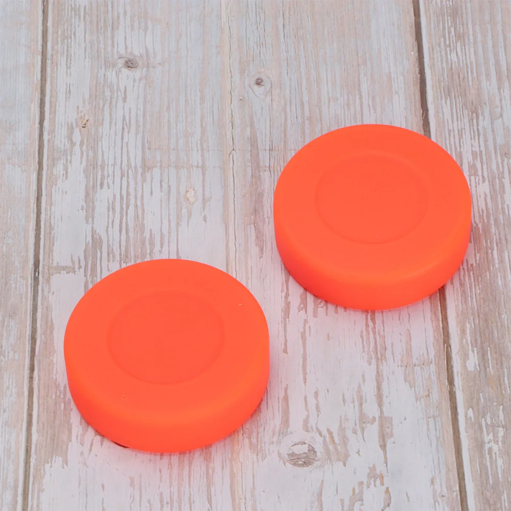 

12 Pcs Adjustable Hardness Rubber Ice Hockey Pucks Matte Hockey Balls Sports Supplies for Roller Street Hockey(Orange)