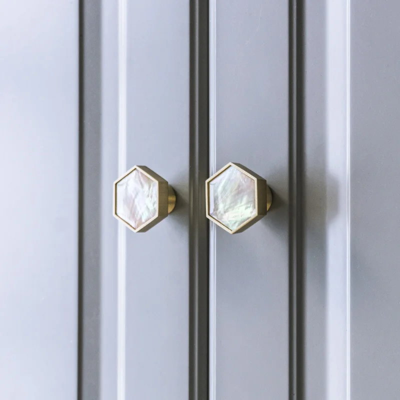 Натуральная оболочка + латунные мебельные ручки и для кухонного шкафа