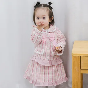 Осенняя модная одежда для маленьких девочек, комплект из 2 предметов, кружевная верхняя одежда с бантом и жемчужинами + юбка с оборками, шерстяной наряд для младенцев 12 мес.-4 лет