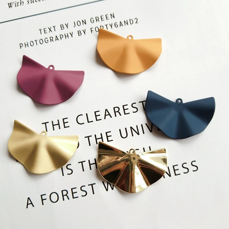 

Alloy spray paint jewelry wave surface irregular fan pendant DIY ear accessories material
